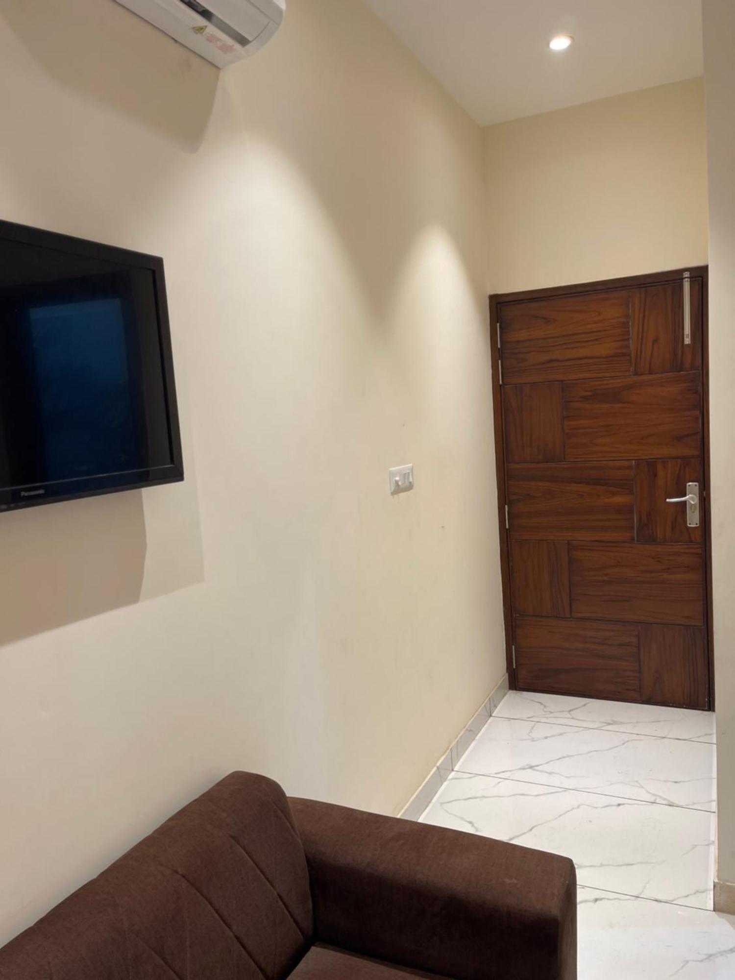 Hotel Paradise Dream Ludhiana Extérieur photo